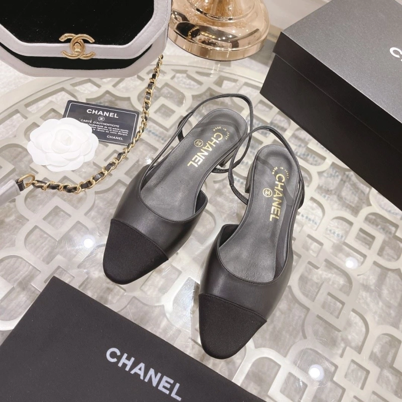 Bright Chxnxl High Heels 123957