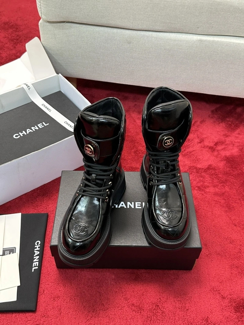 Sleek Chxnxl Boots 124036