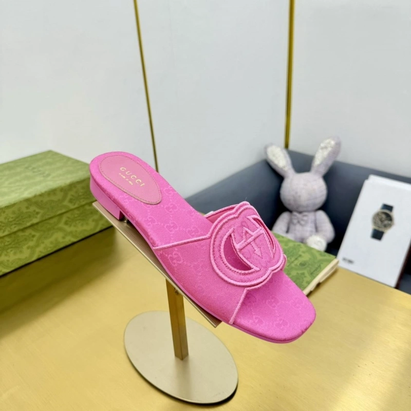 Trendy Gxccx Slippers 158671