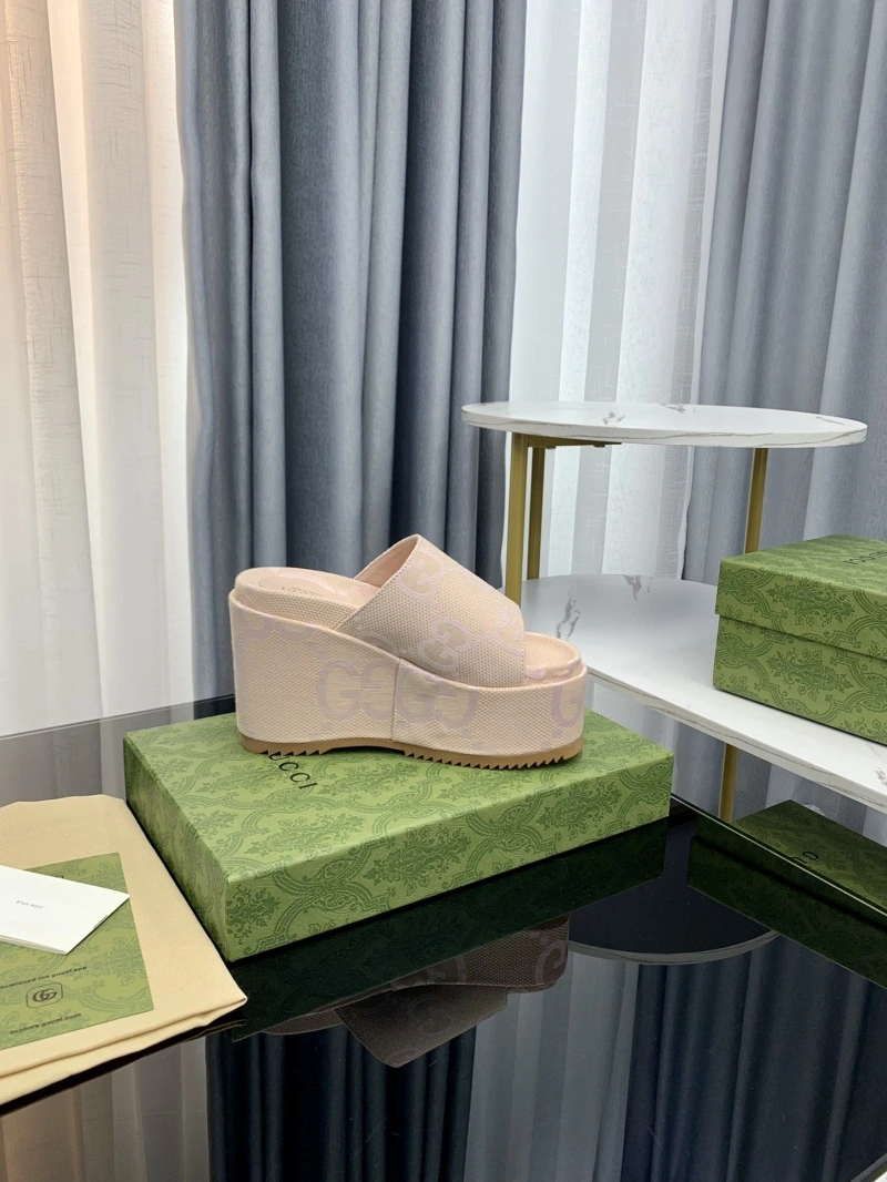 Reliable Gxccx Slippers 158677