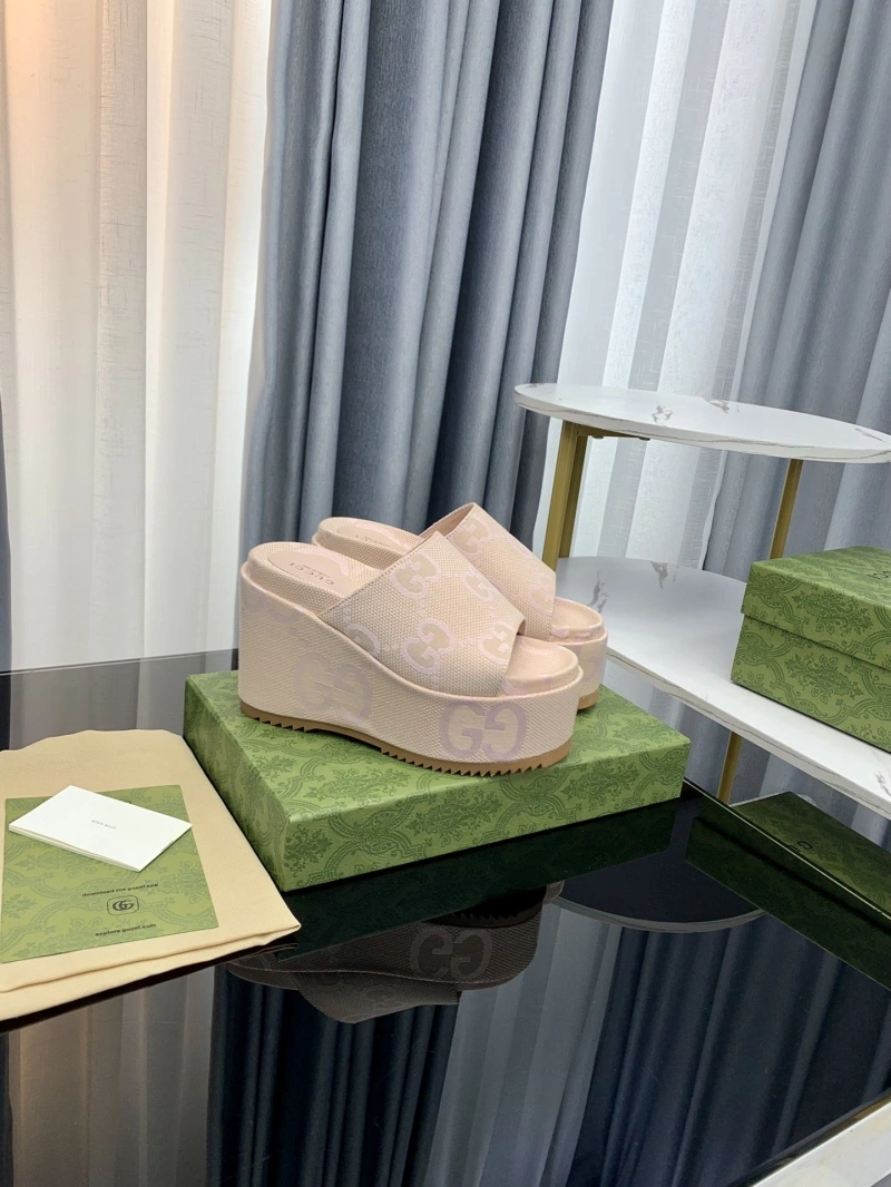Reliable Gxccx Slippers 158677