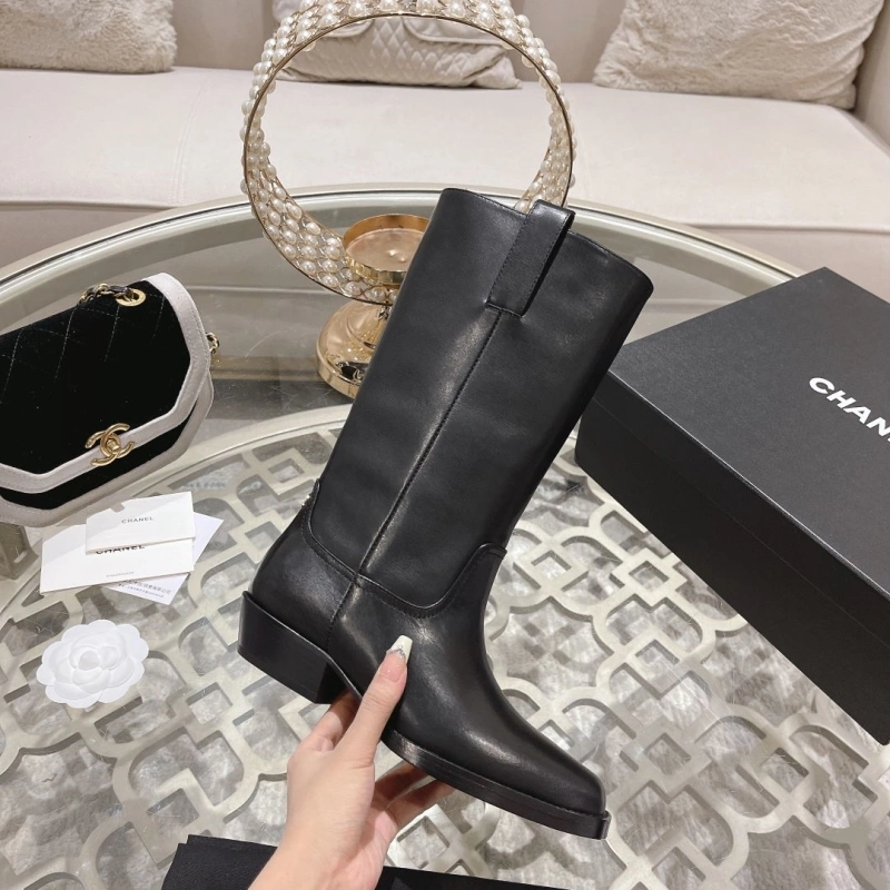 WellDesigned Chxnxl Boots 124022