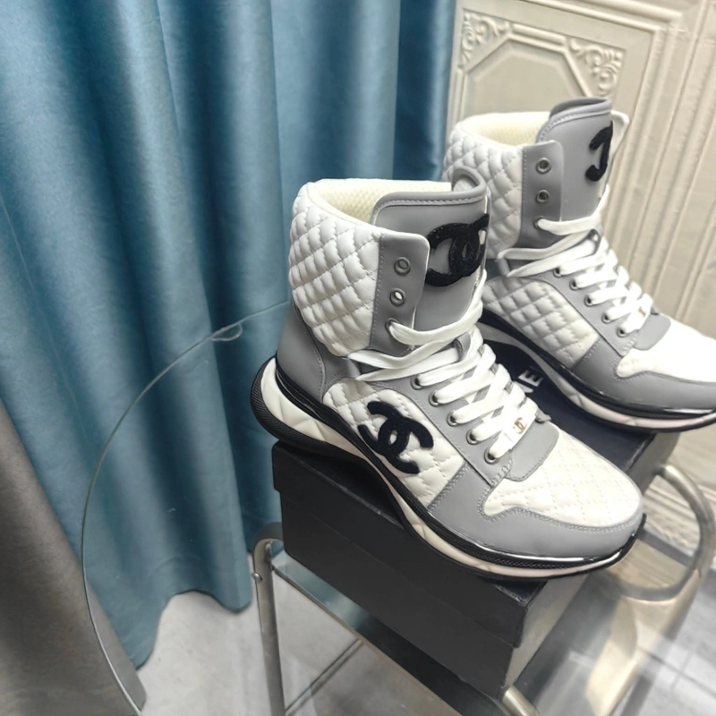 GoAnywhere Chxnxl Boots 124020