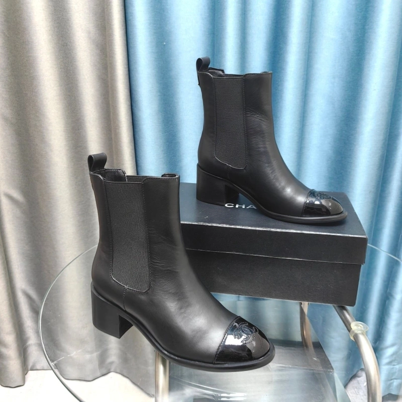 WellDesigned Chxnxl Boots 124019