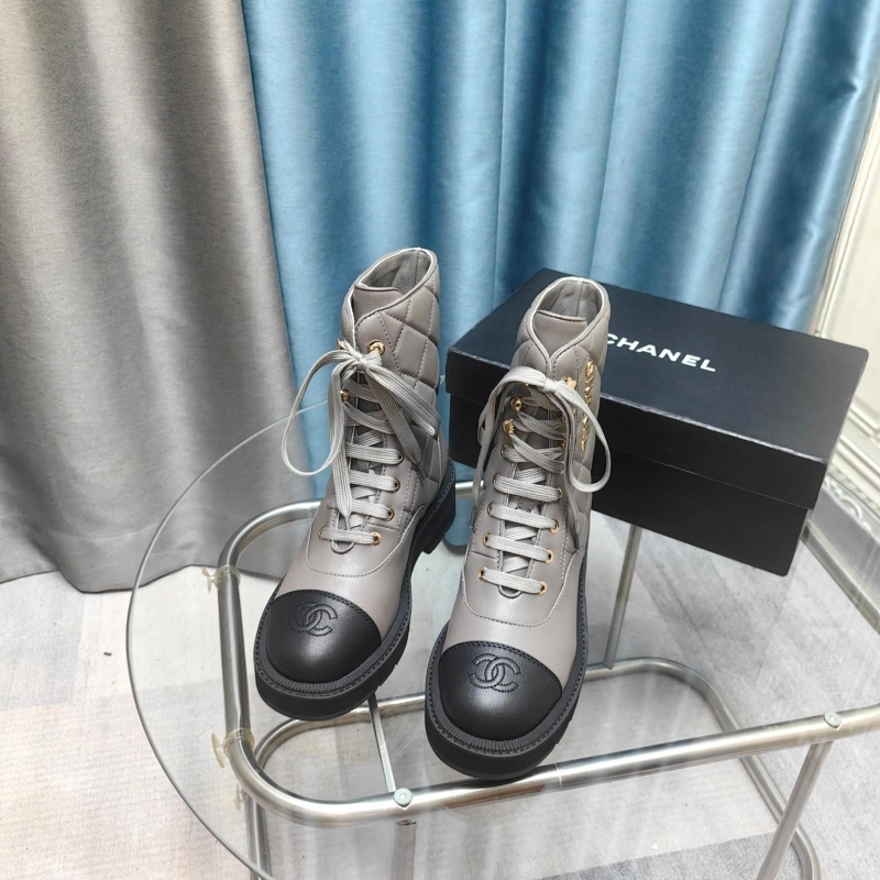 Stylish Chxnxl Boots 124011