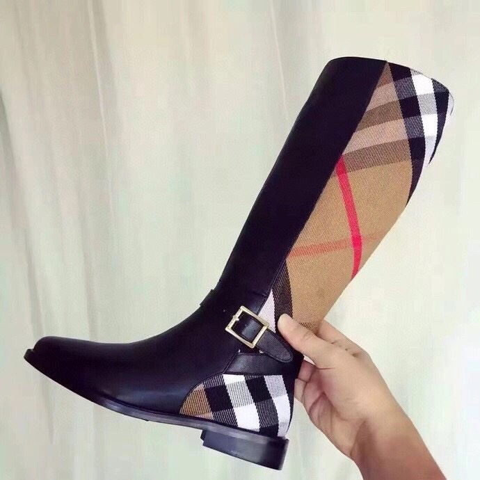Elegant Bxrbxrry Boots 115052