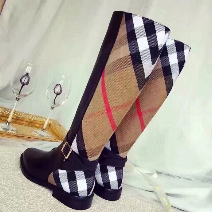 Elegant Bxrbxrry Boots 115052