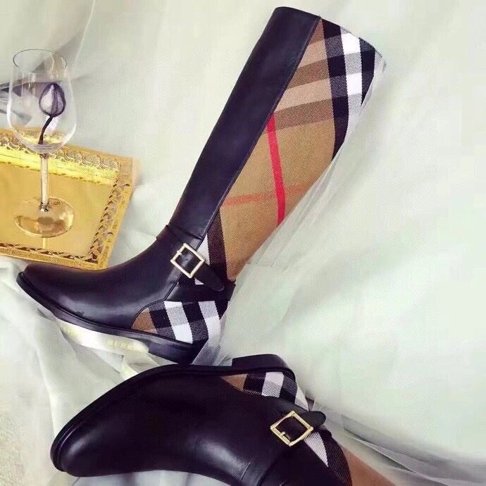Elegant Bxrbxrry Boots 115052