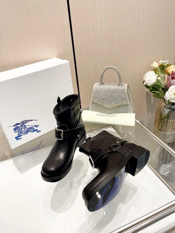 Bxrbxrry Boots Efficient 115049