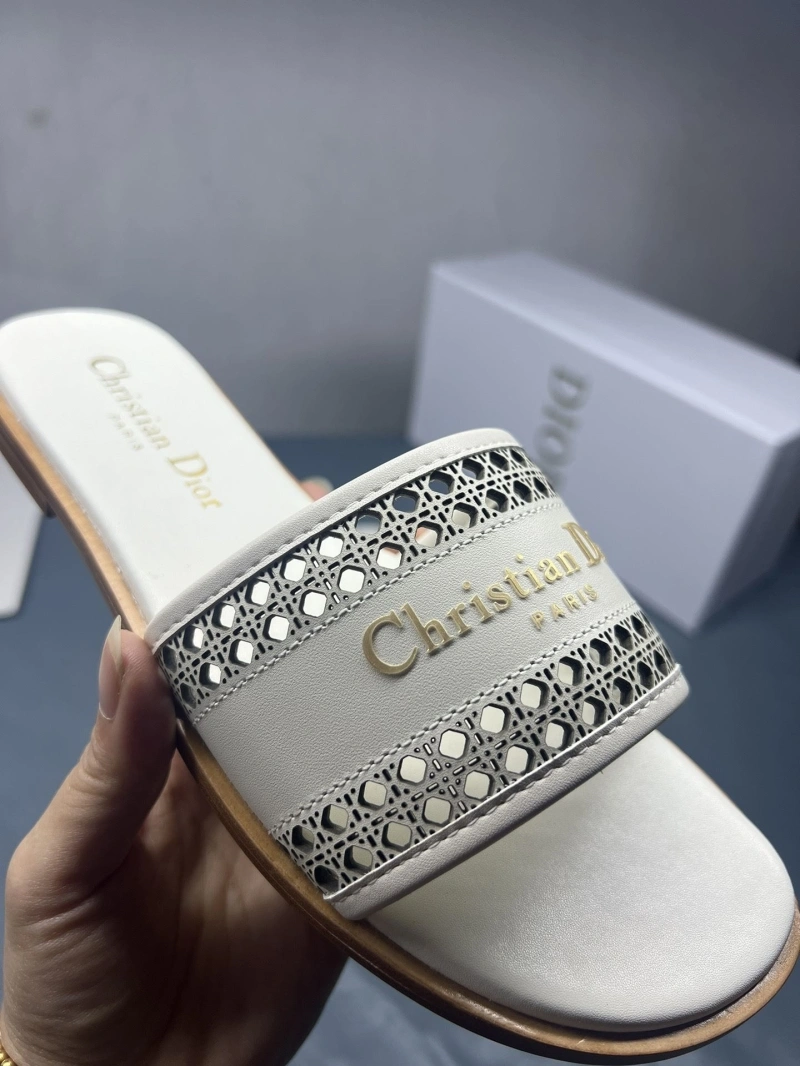 Cxlxne Slippers Versatile 116420