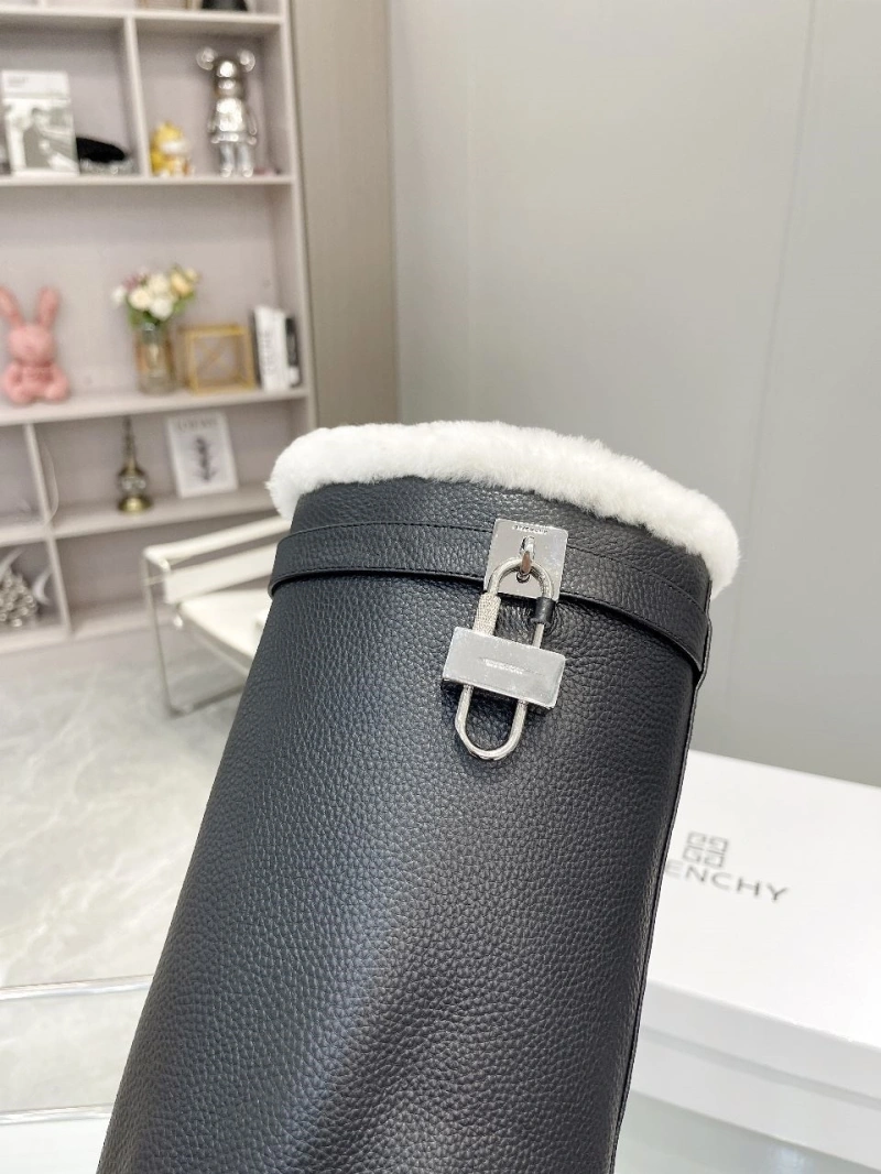 Gxvxnchy Boots Durable 153279