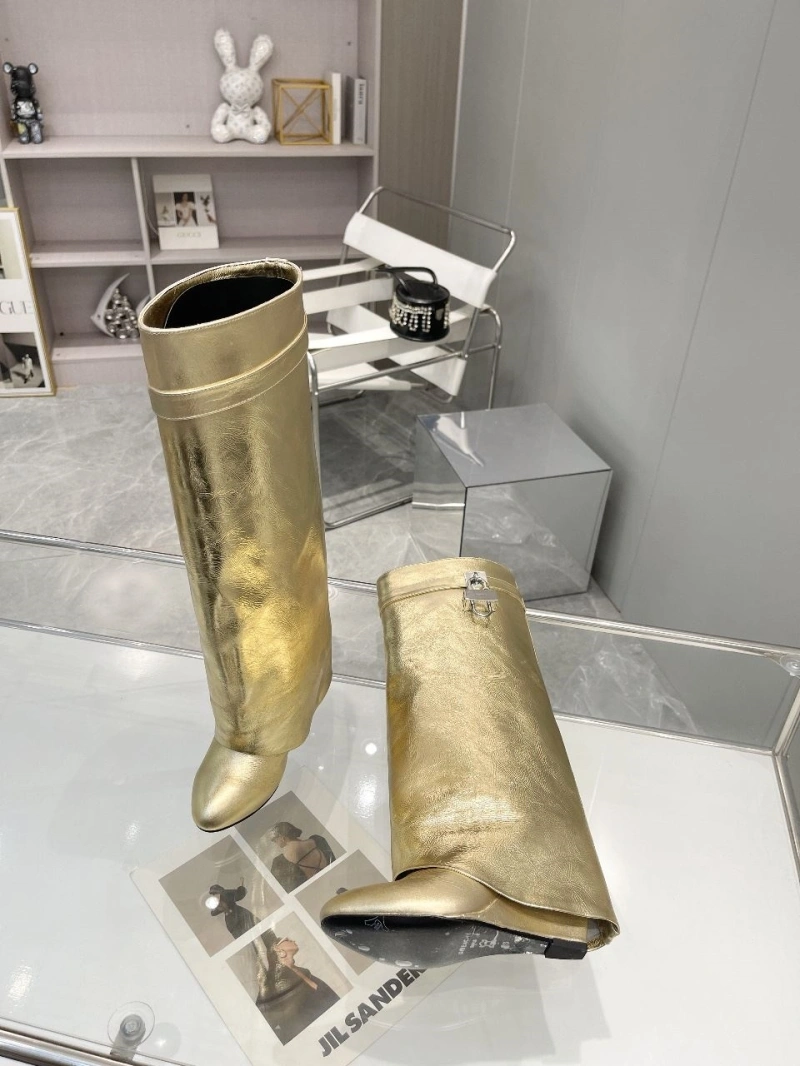 Gxvxnchy Boots TopPick 153260