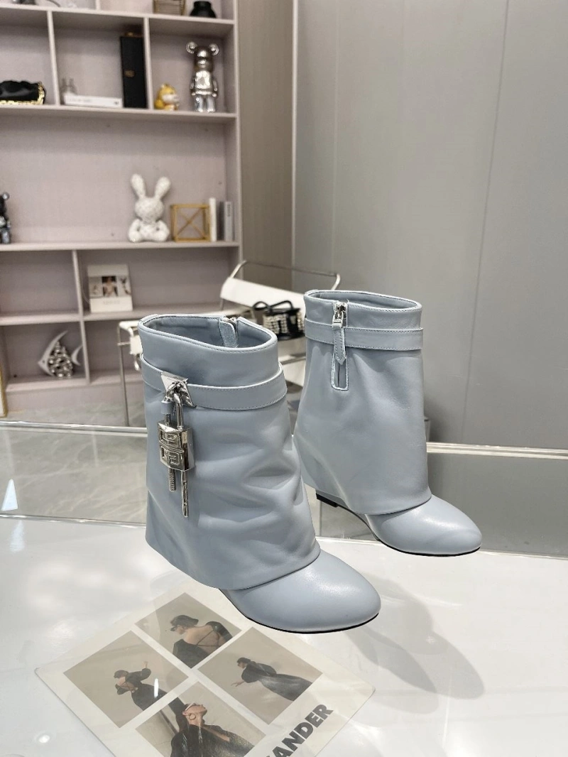 Gxvxnchy Boots Cozy 153232