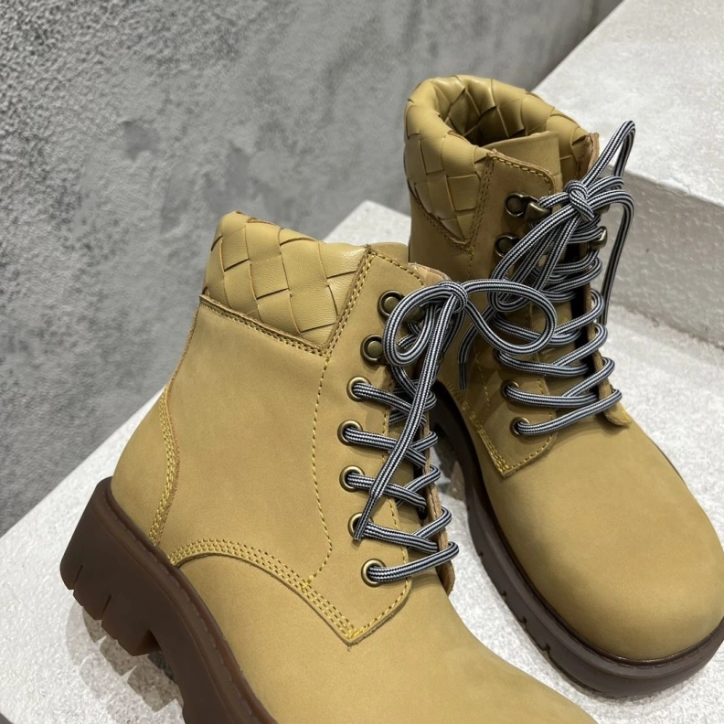 Bxttxga Vxnxta Boots Compact 112940