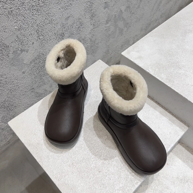 Classic Bxttxga Vxnxta Boots 112923