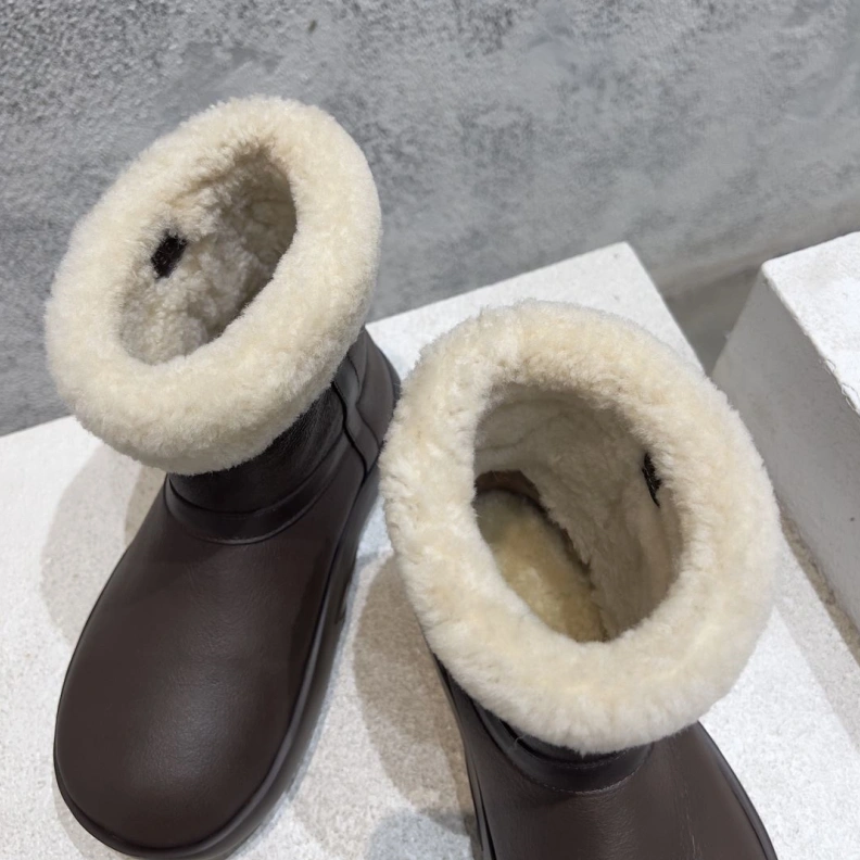 Classic Bxttxga Vxnxta Boots 112923