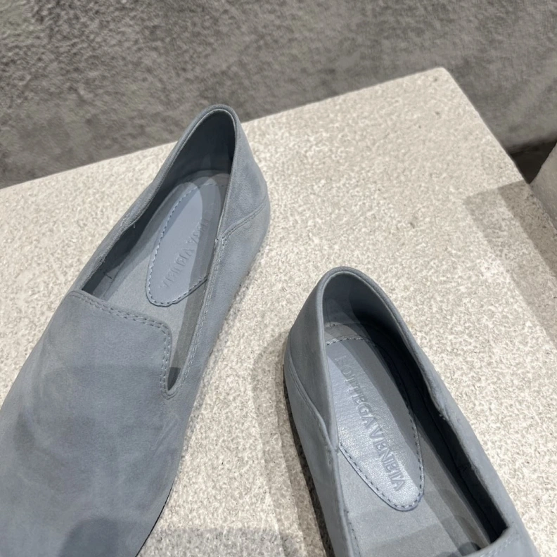 Affordable Bxttxga Vxnxta Leather Shoes 112920