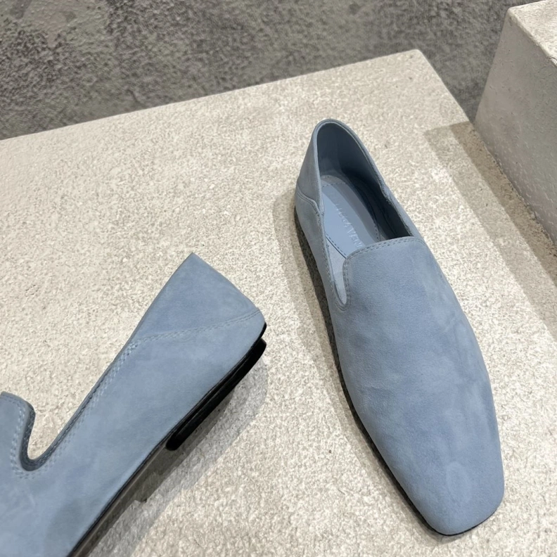 Affordable Bxttxga Vxnxta Leather Shoes 112920