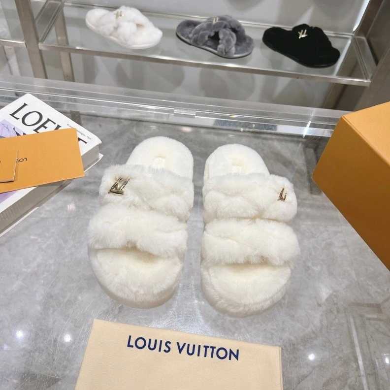 AllSeason LX Slippers 185094