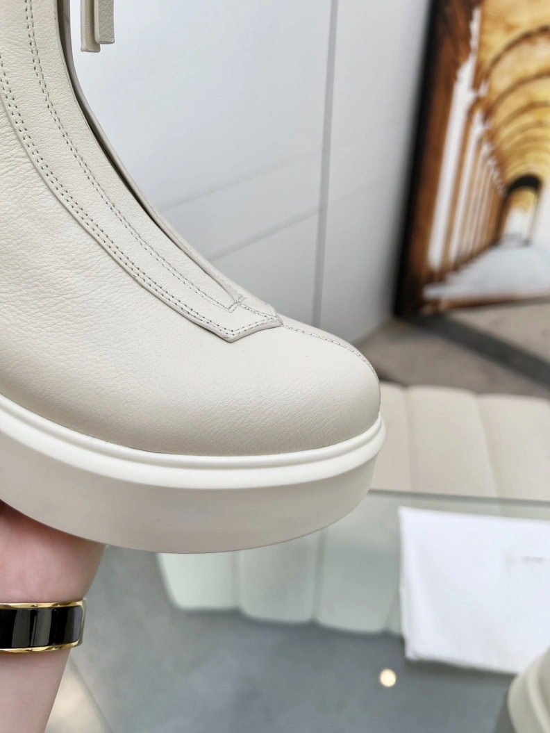 Trendy Othxr Boots 214039