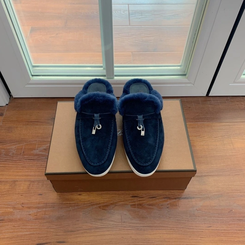GoodFit Othxr Slippers 213578
