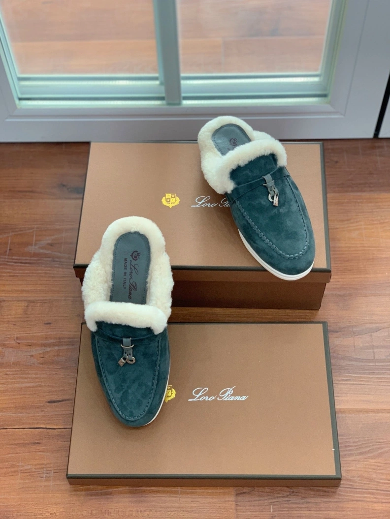Elegant Othxr Slippers 213575