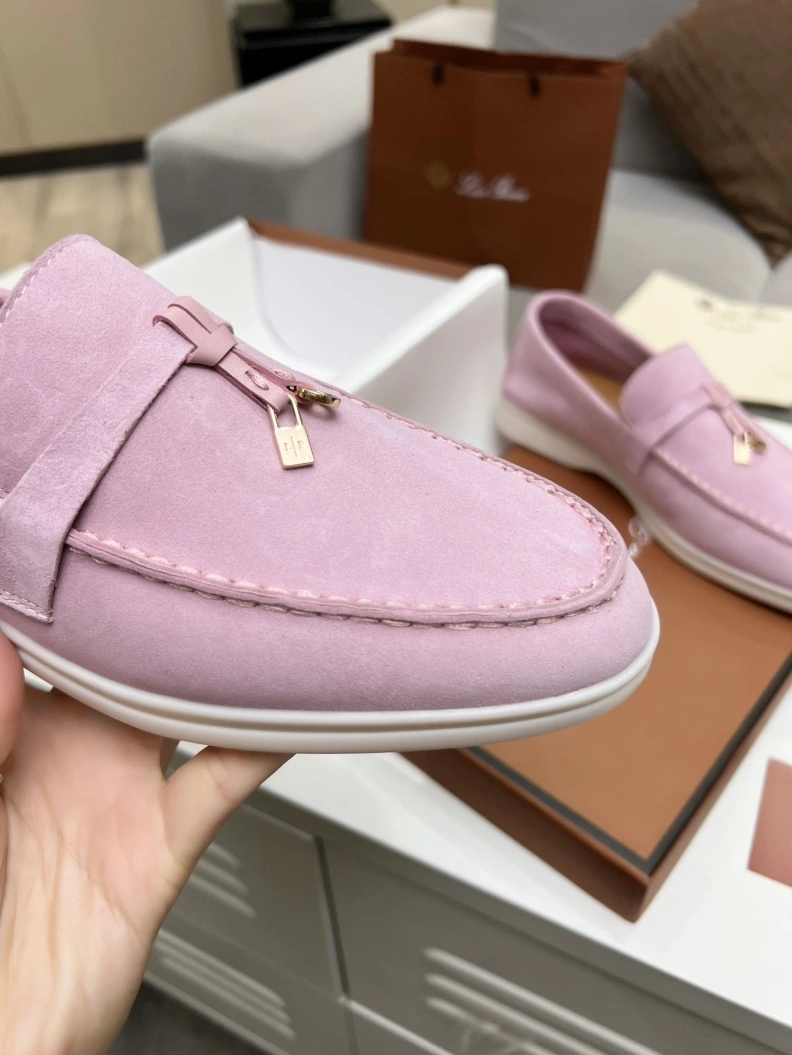 Lightweight Othxr Leather Shoes 213800