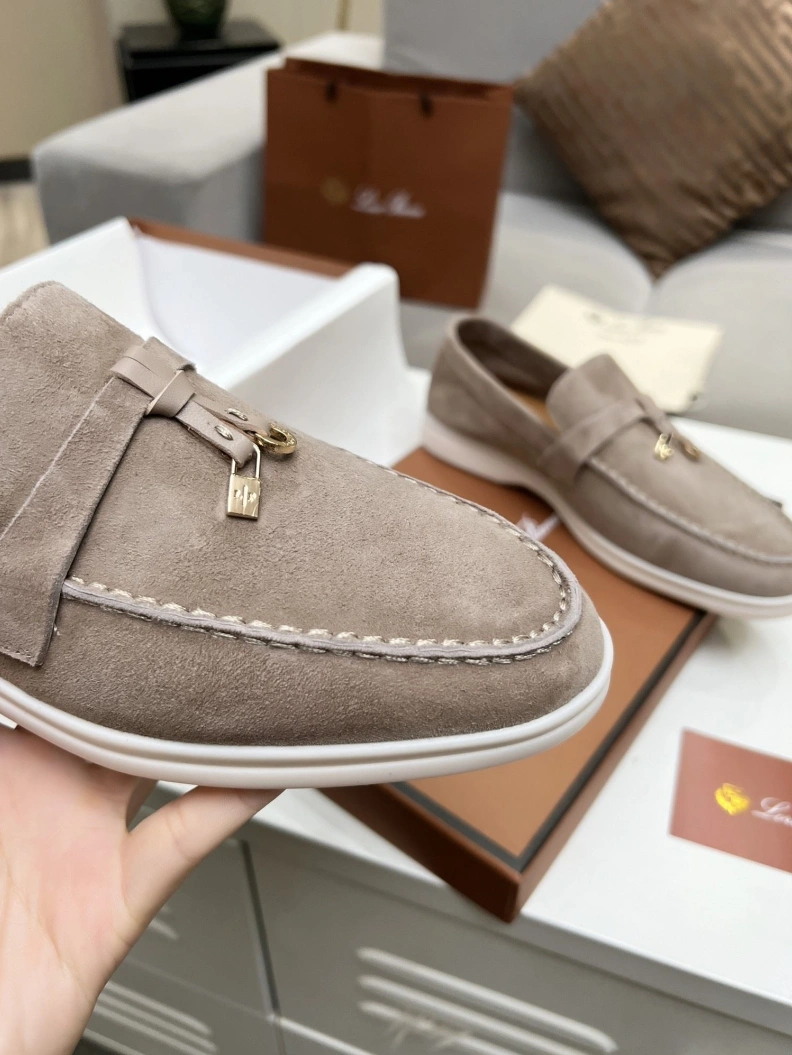 Minimalist Othxr Leather Shoes 213799