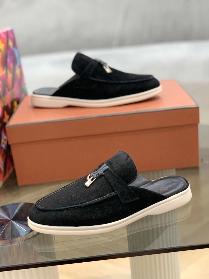 EyeCatching Othxr Slippers 213574