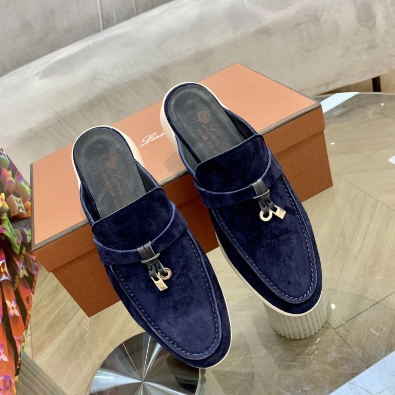 Soft Othxr Slippers 213566
