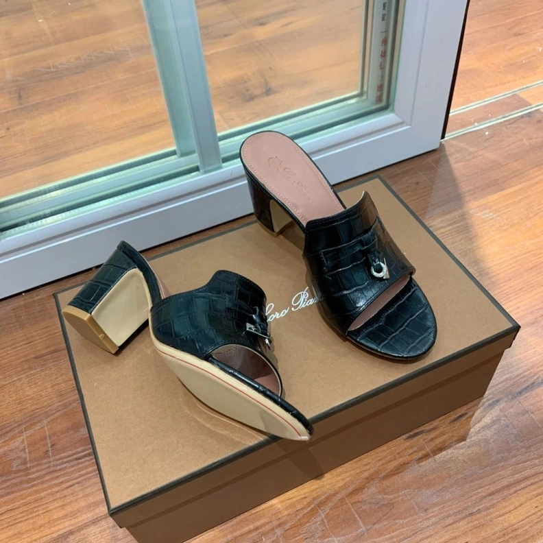 AllSeason Othxr Slippers 213556