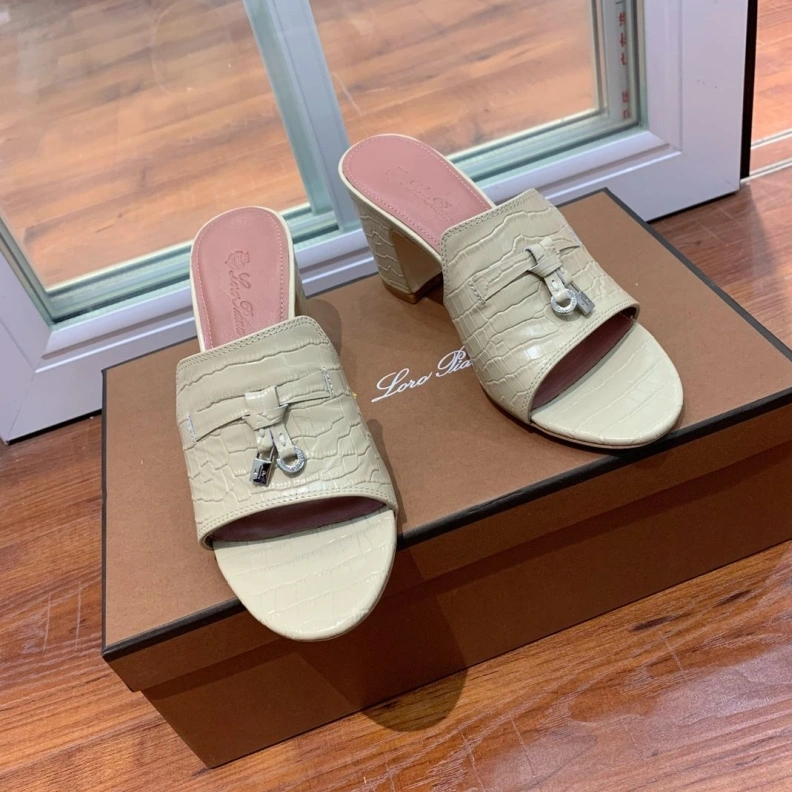 Comfortable Othxr Slippers 213558