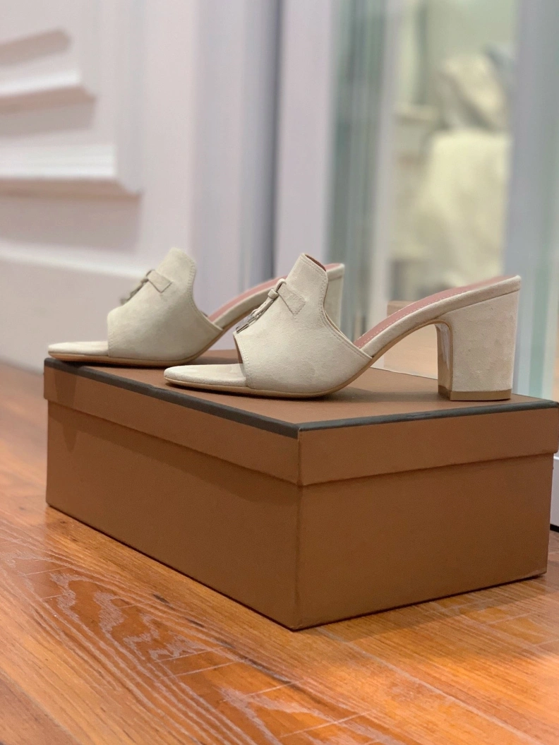 Othxr Slippers Stylish 213567