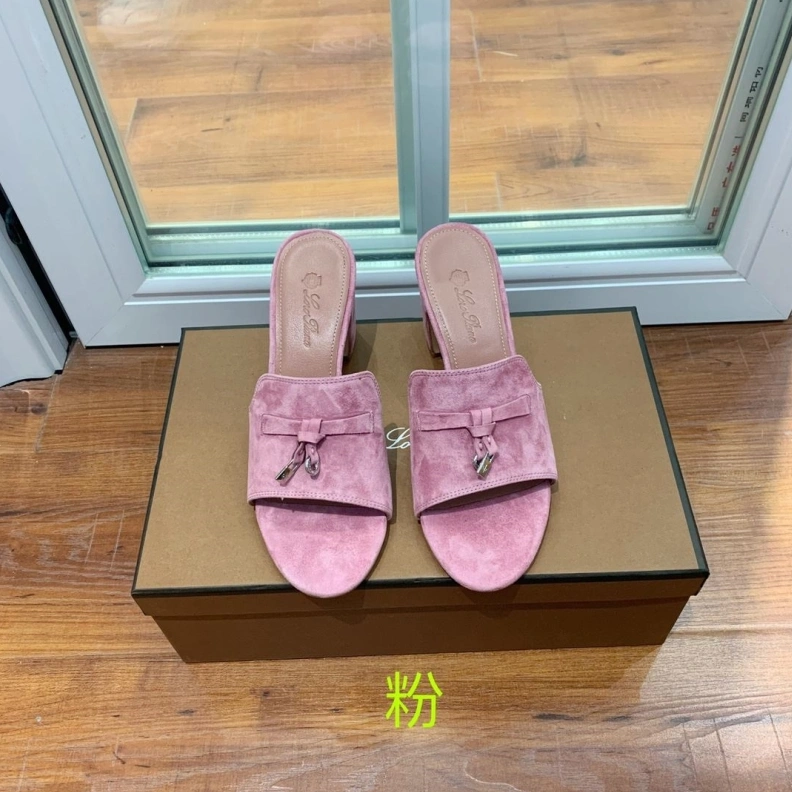 Comfortable Othxr Slippers 213550