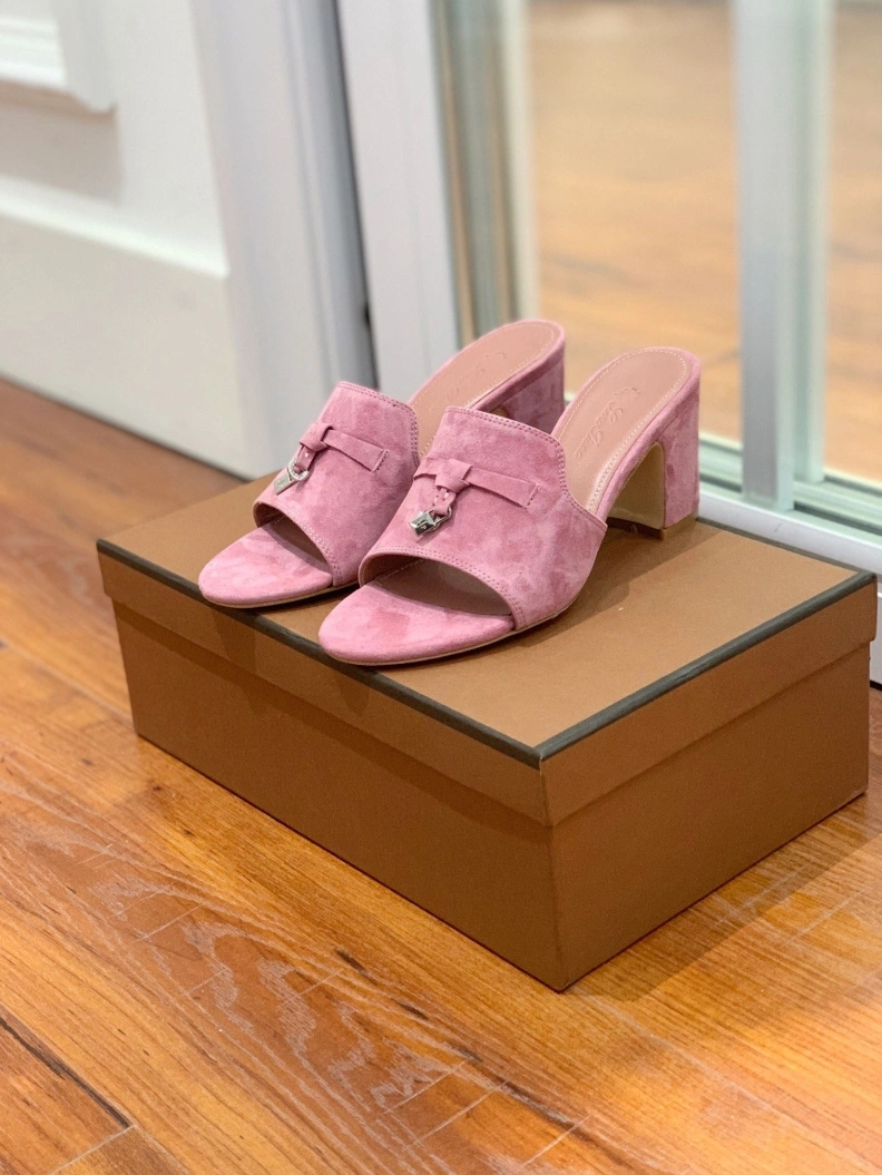 Comfortable Othxr Slippers 213550