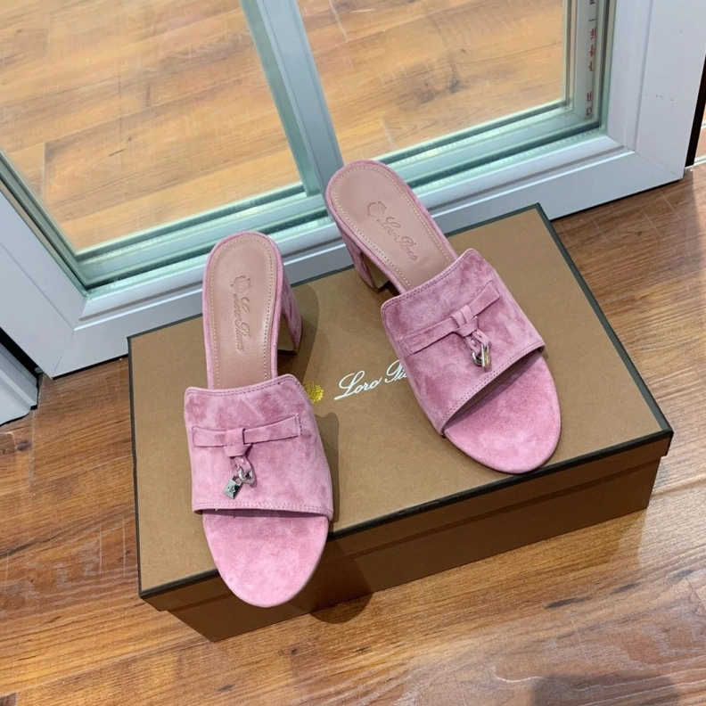 Comfortable Othxr Slippers 213550