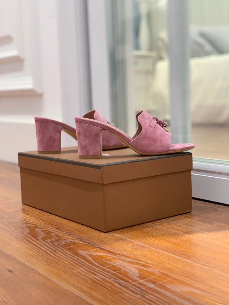 Comfortable Othxr Slippers 213550
