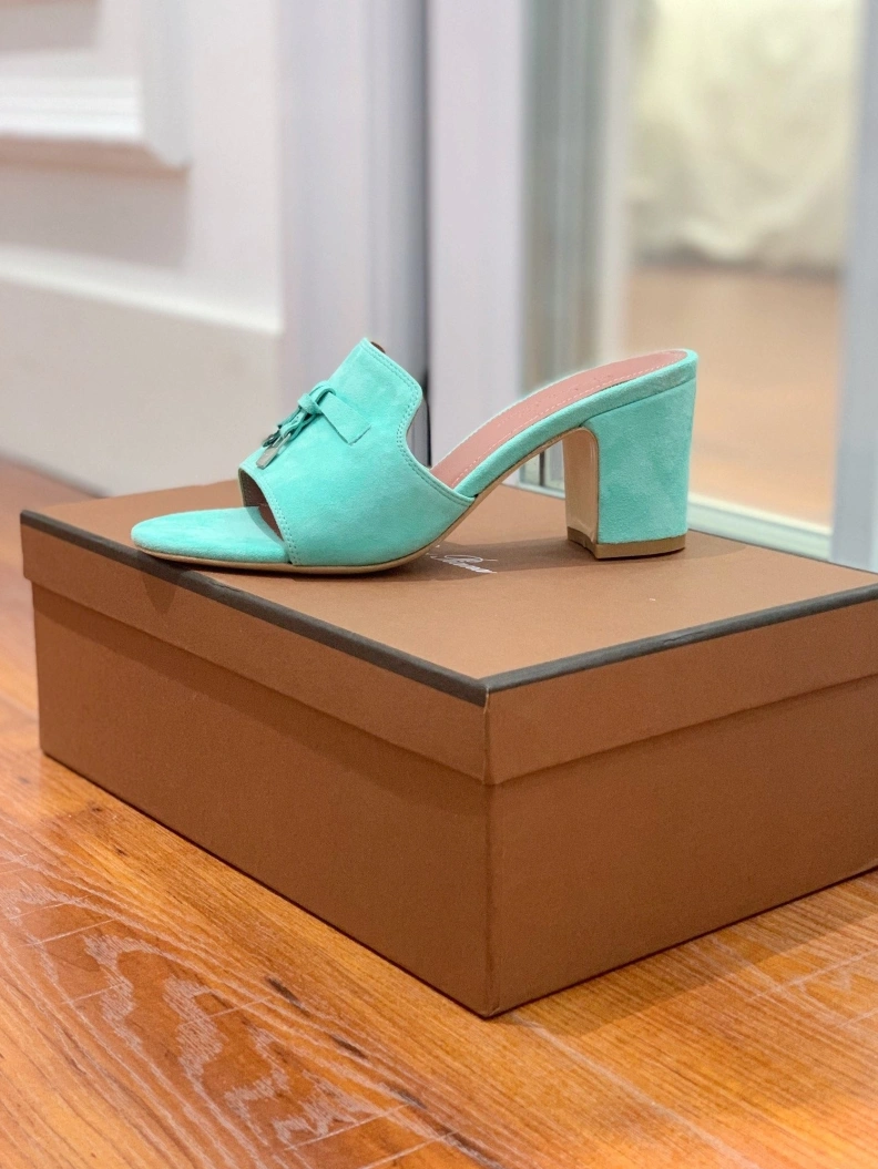 Fashionable Othxr Slippers 213563