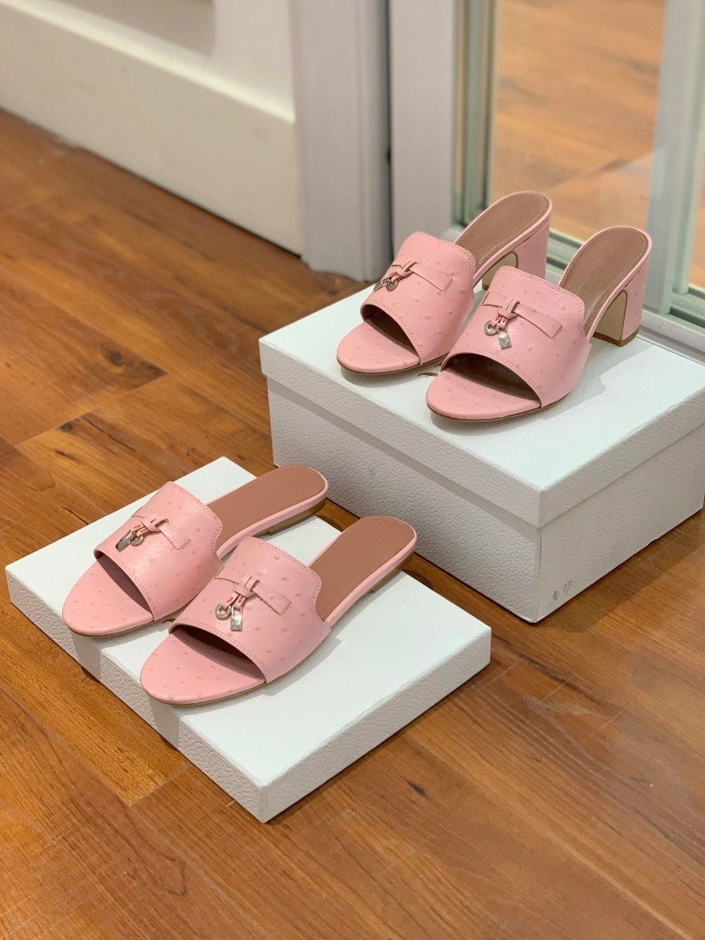 Trendy Othxr Slippers 213539