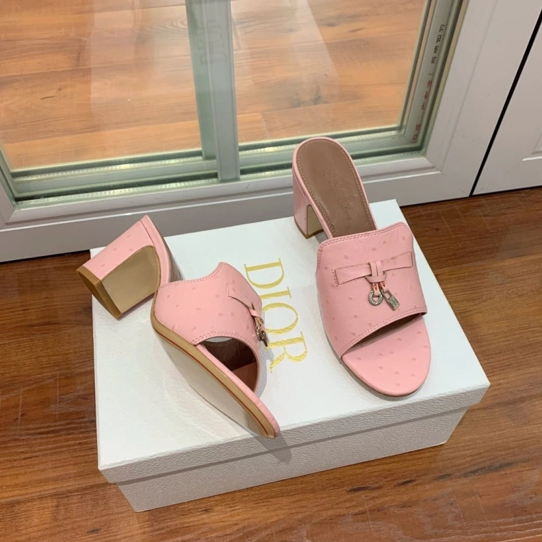 Trendy Othxr Slippers 213539