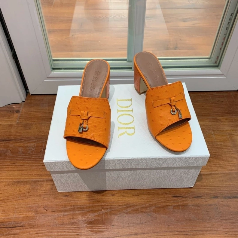 Breathable Othxr Slippers 213530
