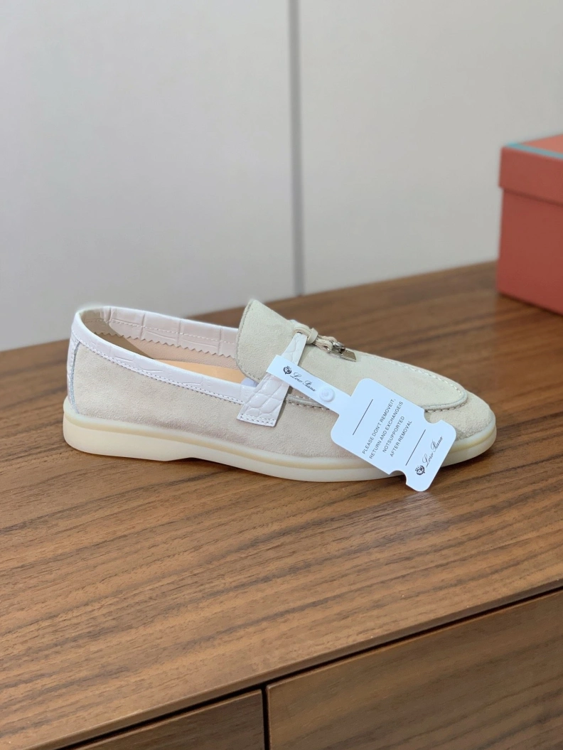 Trendsetting Othxr Leather Shoes 213694