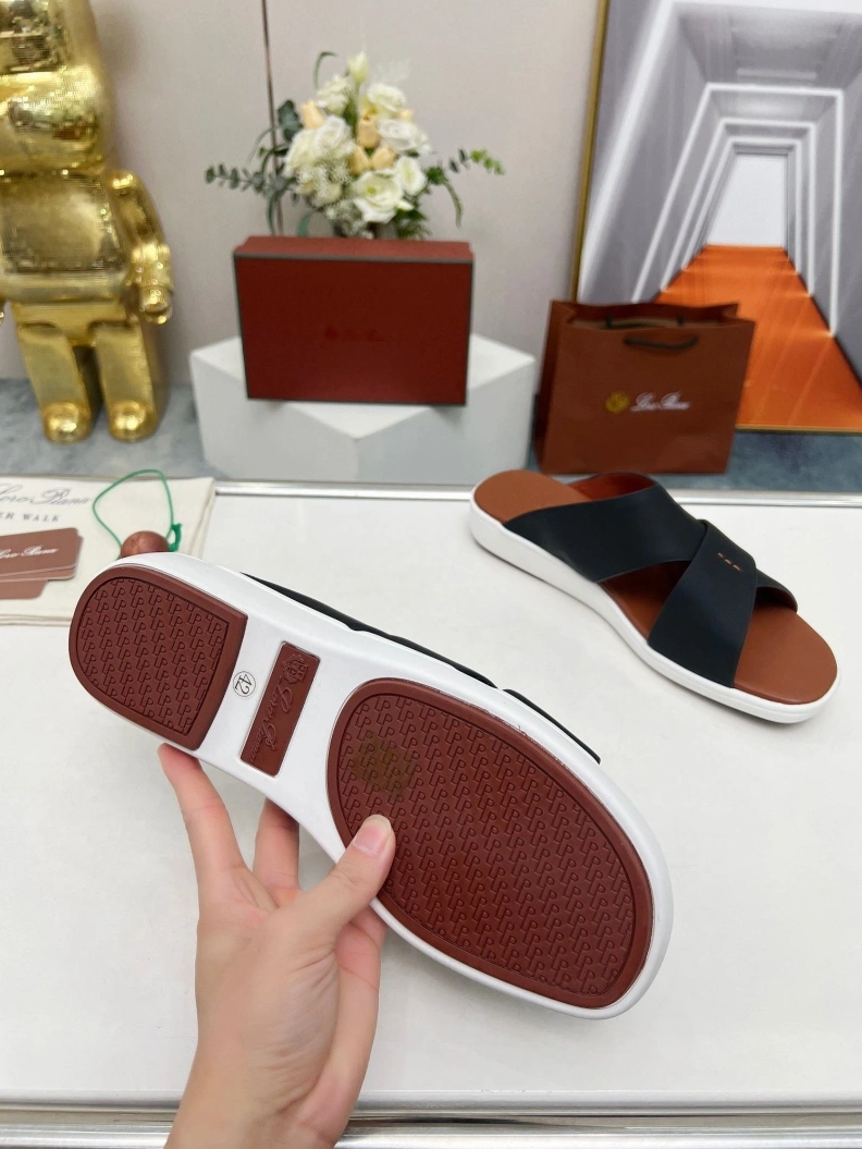 Soft Othxr Slippers 213527