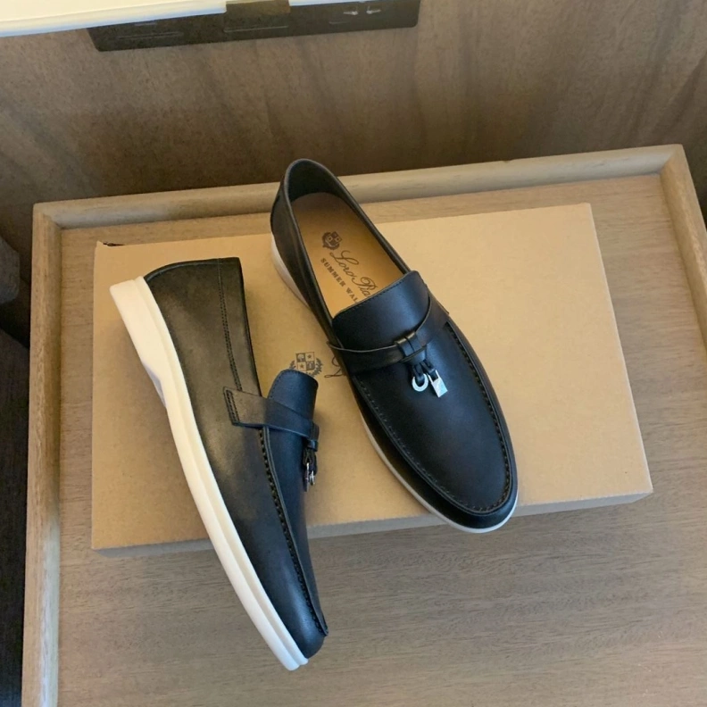 Unique Othxr Leather Shoes 213657