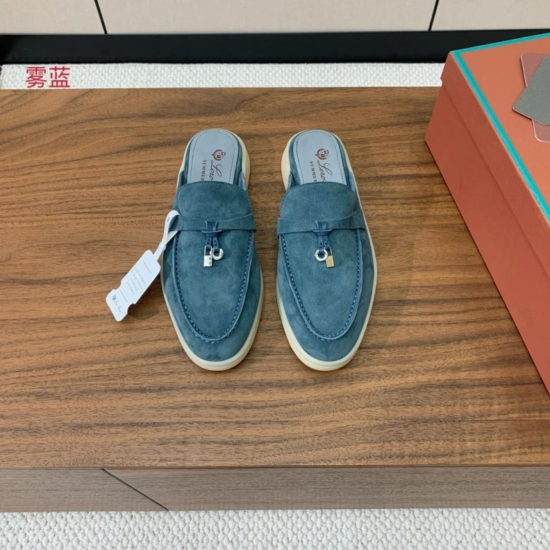 Practical Othxr Slippers 213521