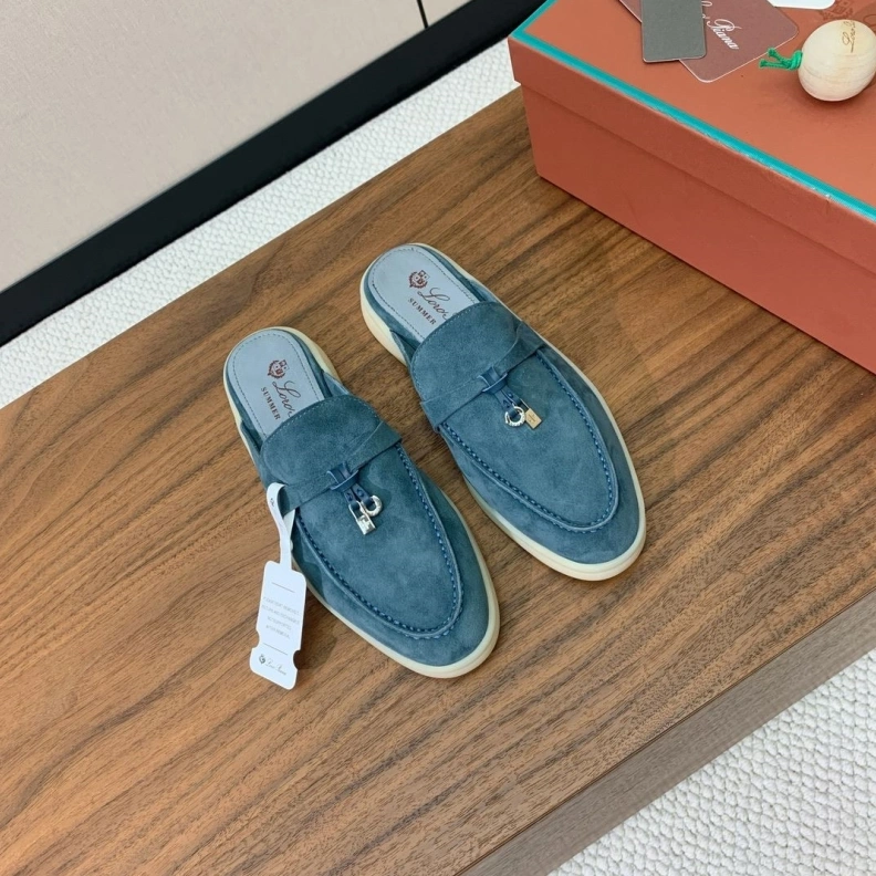 Practical Othxr Slippers 213521