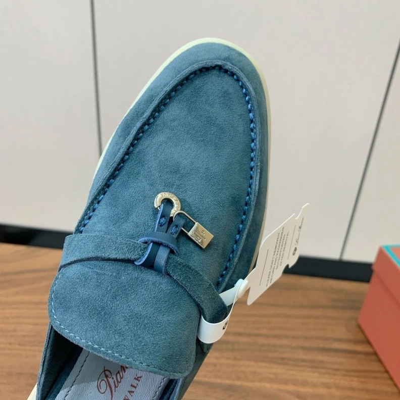 Practical Othxr Slippers 213521