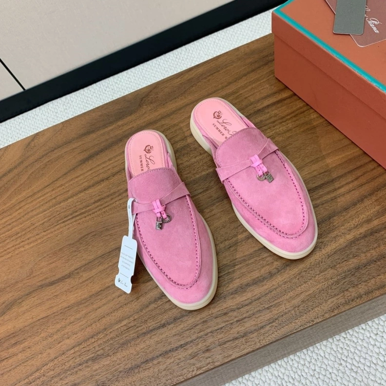 Soft Othxr Slippers 213519