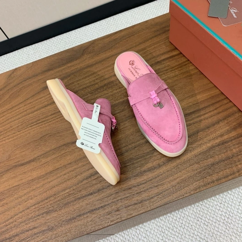 Soft Othxr Slippers 213519