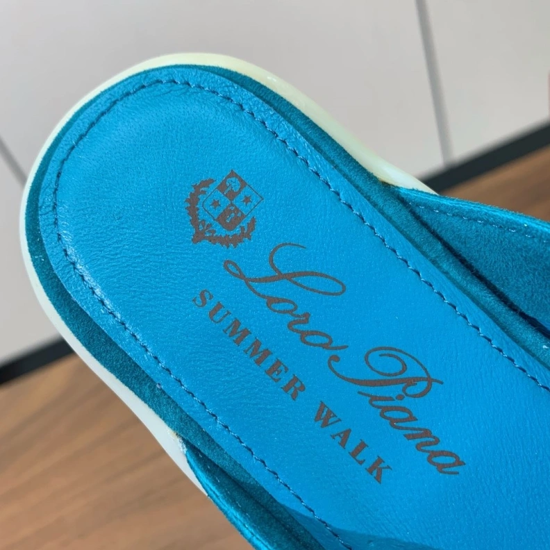 GoodFit Othxr Slippers 213508